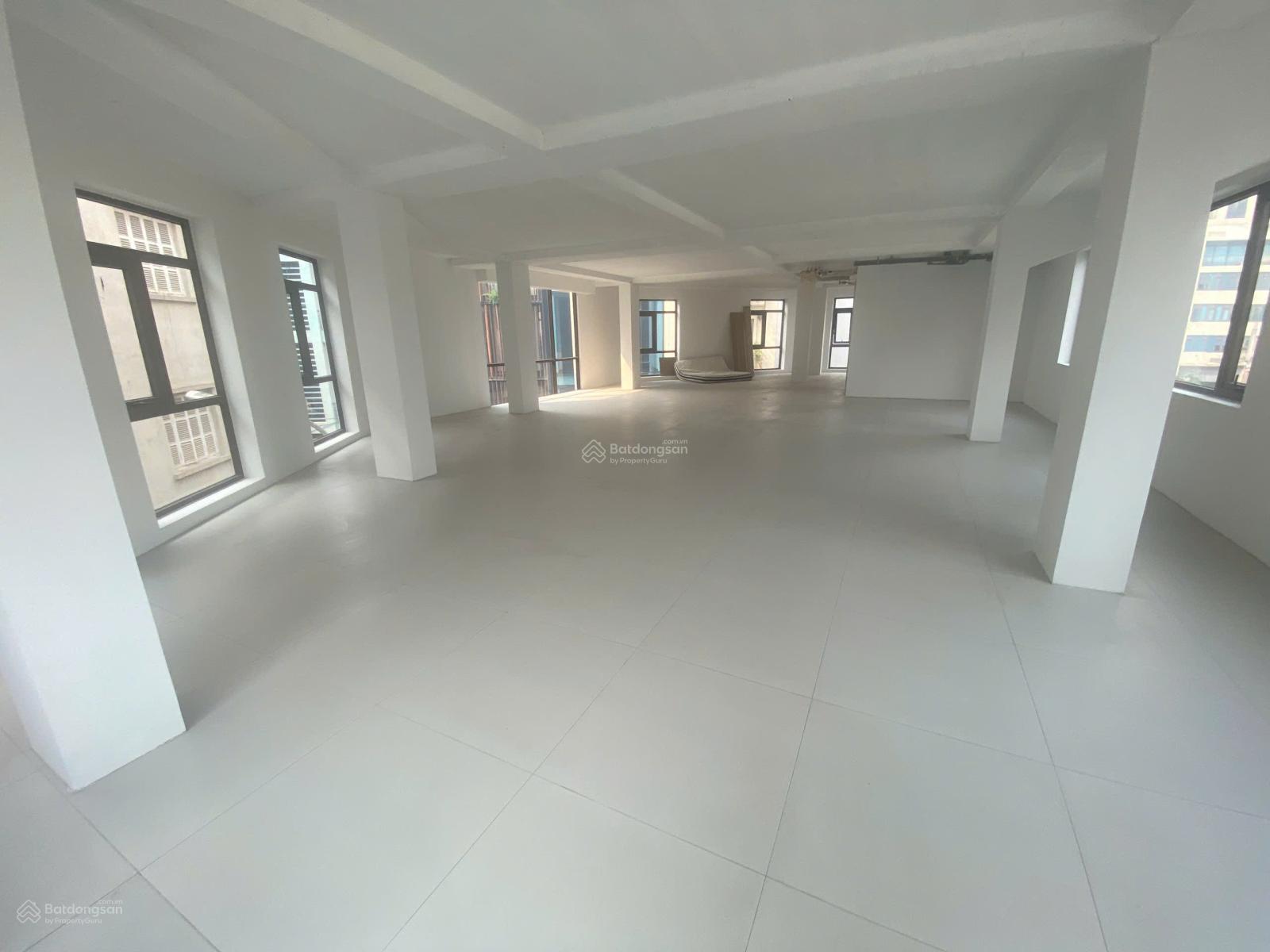 vp-view-kinh-panorama-le-van-luong-hoang-dao-thuy-3